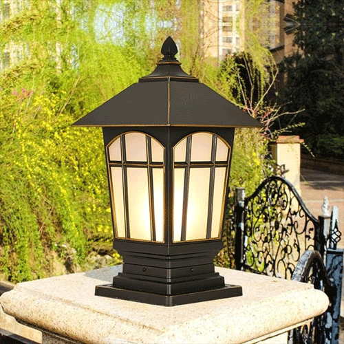 Gate Lamp